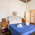 Charming Apartment At Spanish Steps, No Elevator