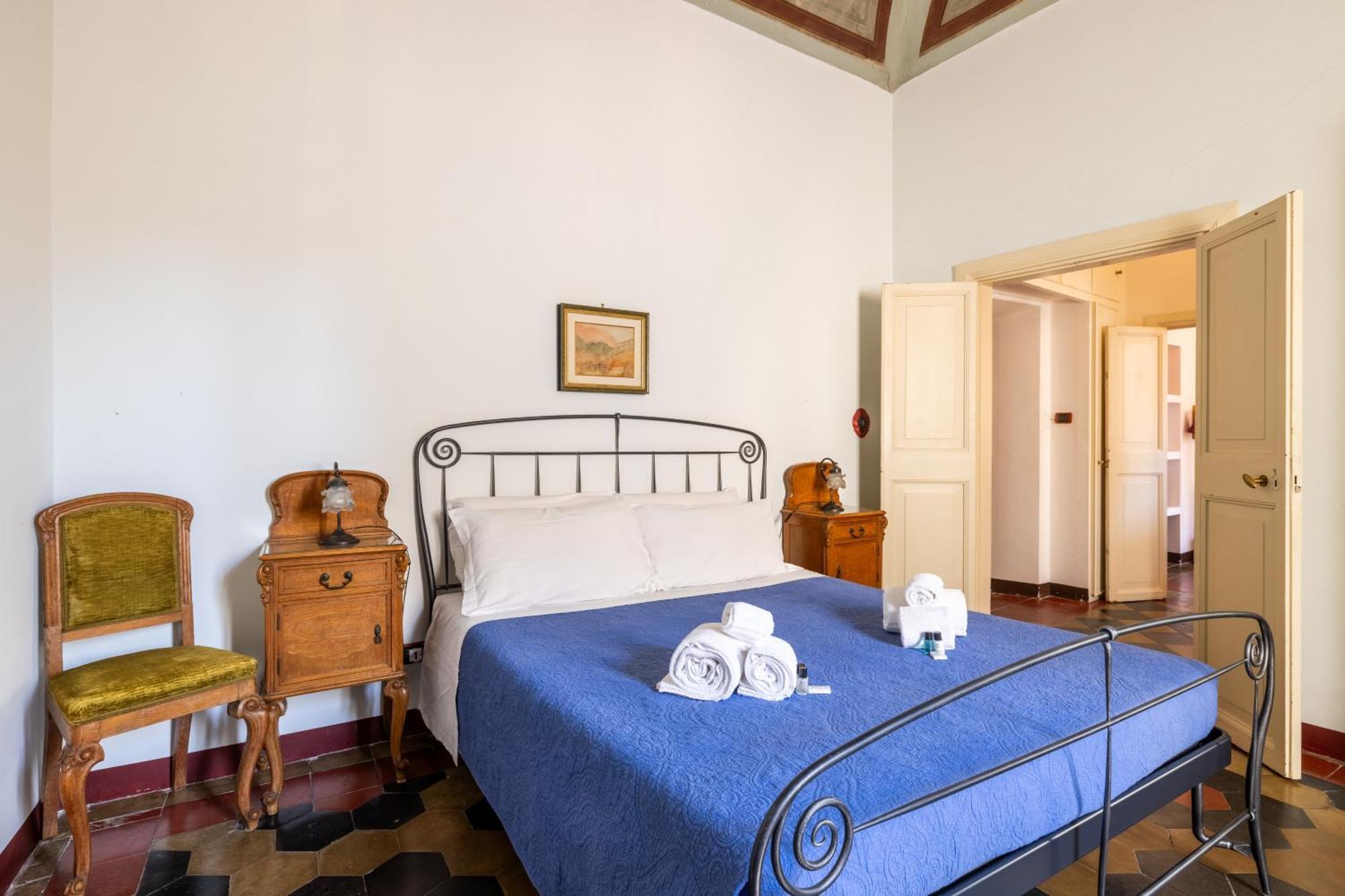 Charming At Spanish Steps, No Elevator Apartamento